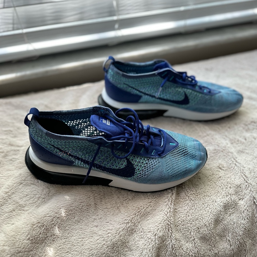 Nike Air Max Flyknit Racer